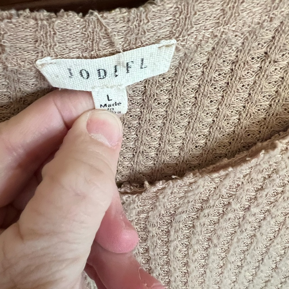 JODIFL Textured Beige Knit Top - Picture 2 of 3